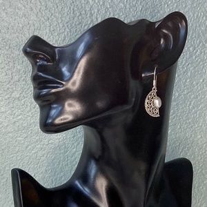 SALE Sterling Silver Pearl Earrings